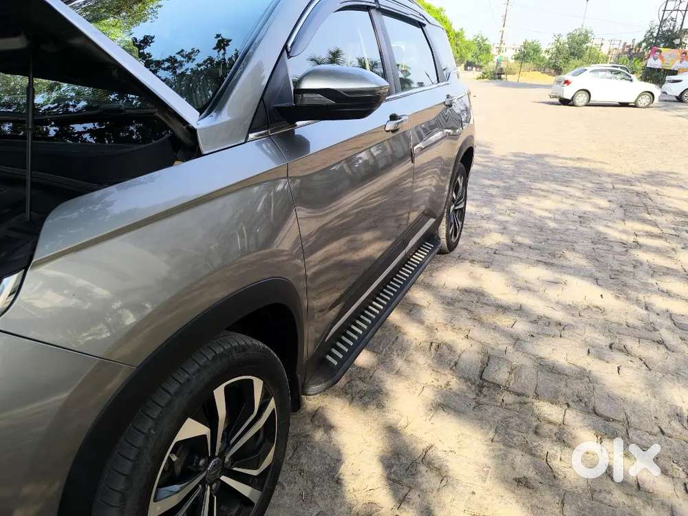 Mg Hector Pro 1.5 2023 Petrol Automatic
