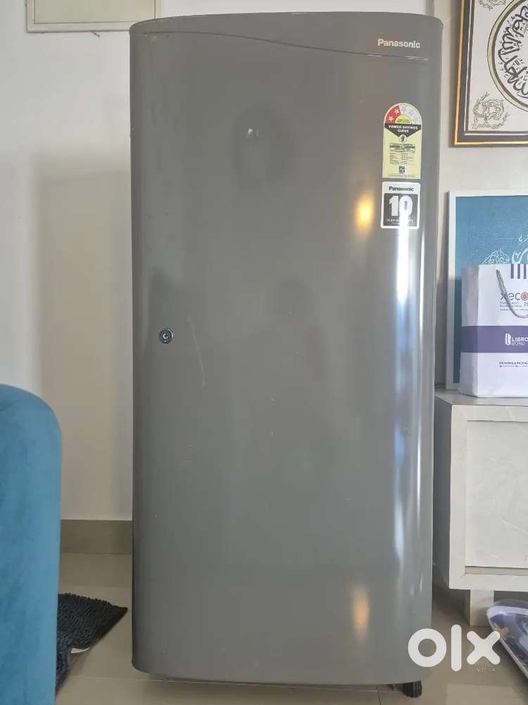 Refridgerator