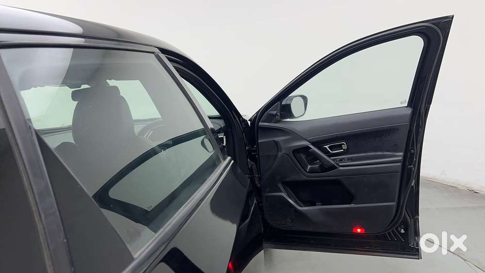 Tata Harrier Xza Plus Dark Edition, 2021, Diesel