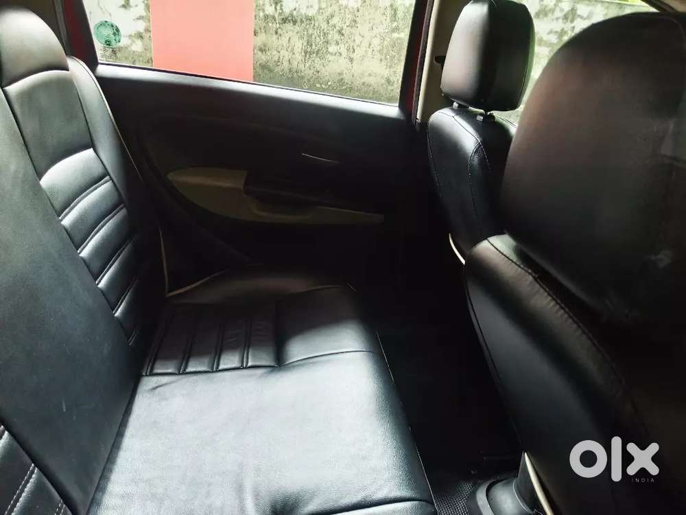 Fiat Punto Evo 2015 Petrol 110000 Km Driven