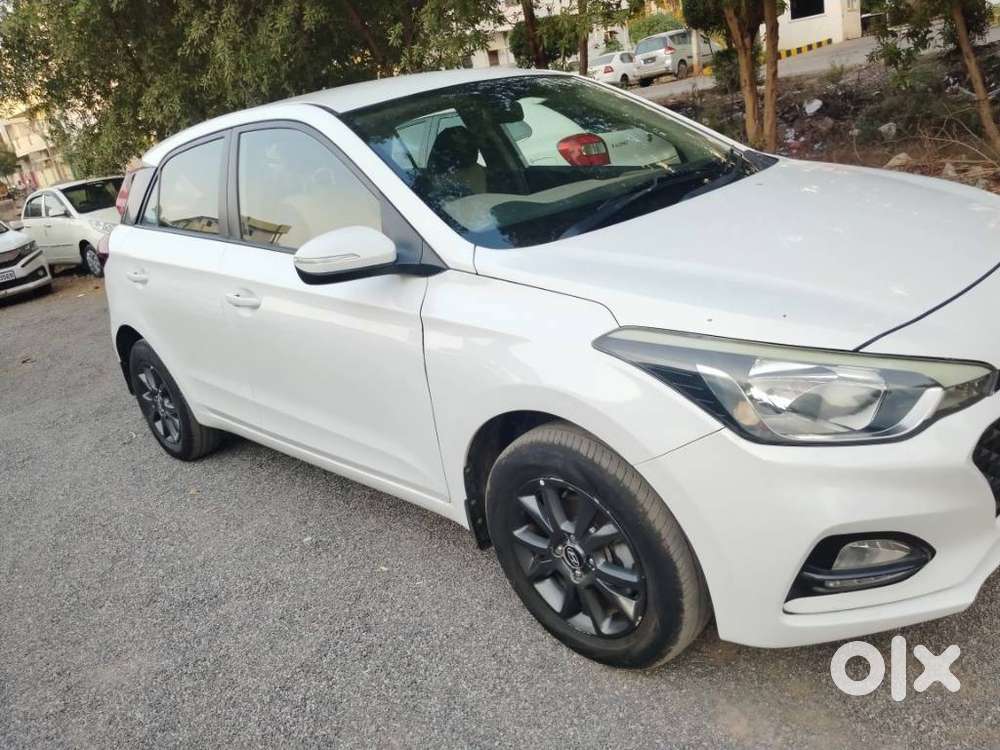 Hyundai Grand I10 Asta 1.2 At Vtvt, 2018, Petrol