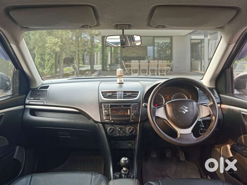 Maruti Suzuki Swift Vxi Optional, 2014, Petrol