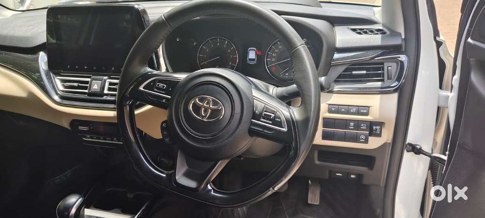 Toyota Glanza 1.2 V Amt, 2024, Petrol
