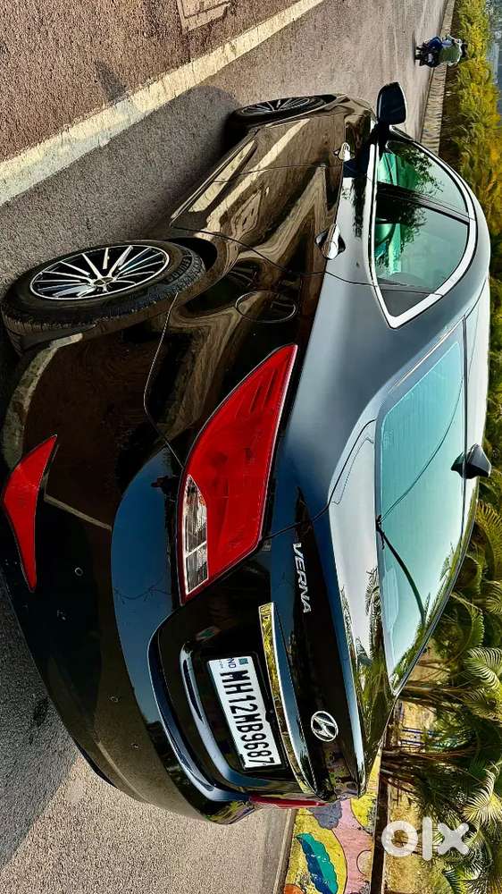 Hyundai Fluidic Verna 2015