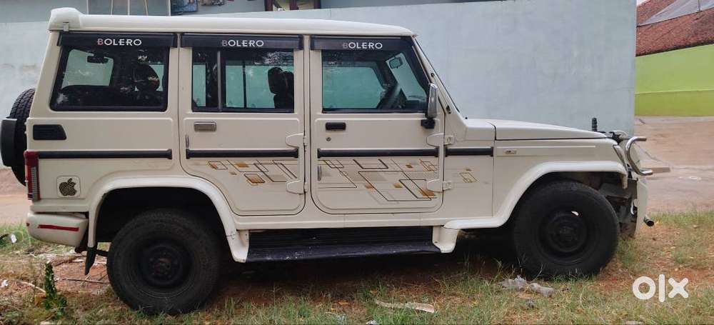 Mahindra Bolero 2013 Diesel Well Maintained