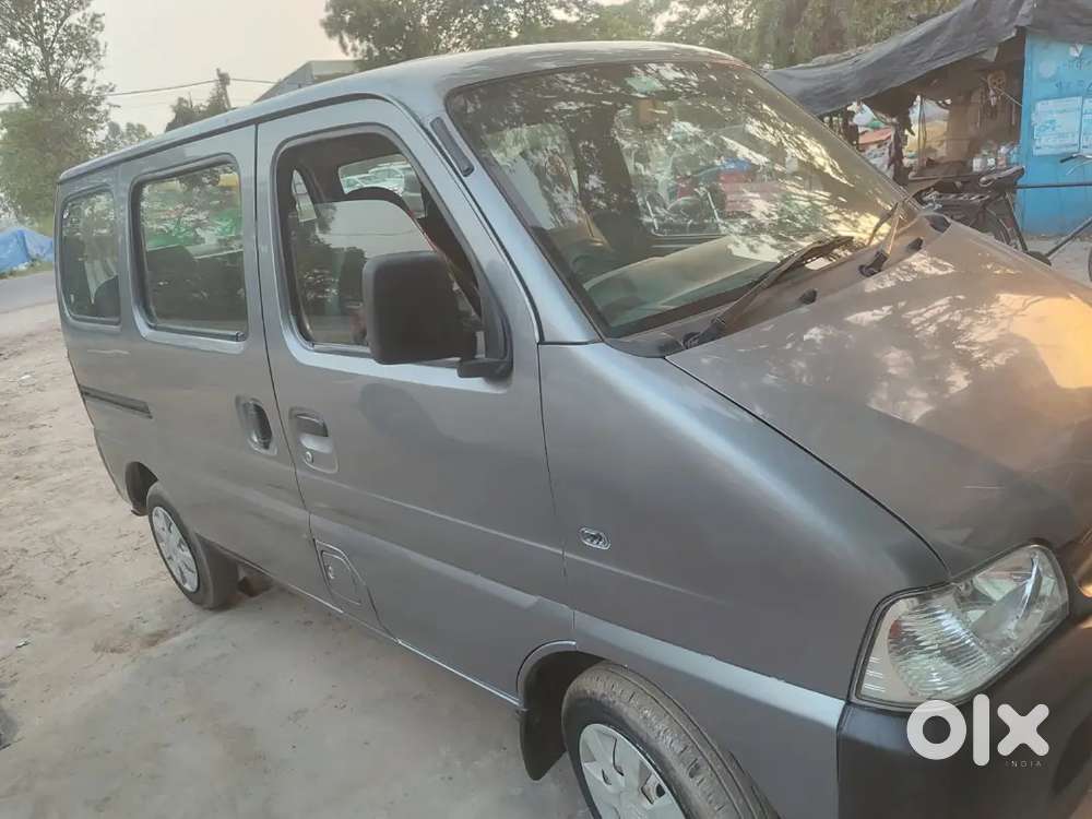 Maruti Suzuki Eeco 2022 Cng & Hybrids 100000 Km Driven
