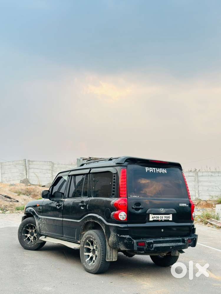 Mahindra Scorpio 2011