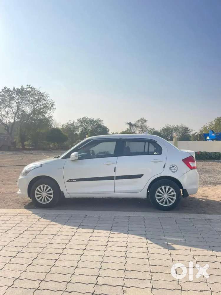 Maruti Suzuki Dzire 2015 Diesel 80000 Km Driven