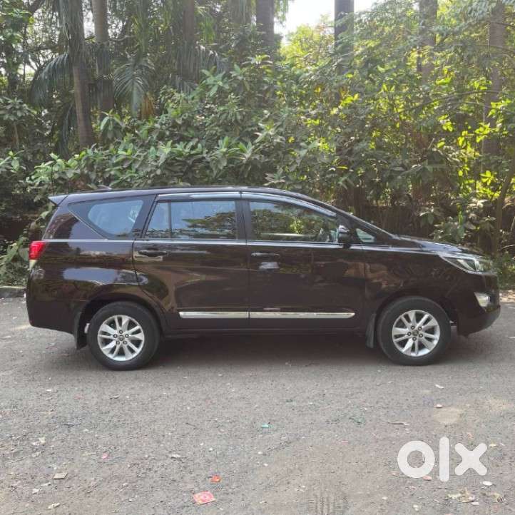 Toyota Innova Crysta 2.8 Gx At 7 Str, 2017, Diesel