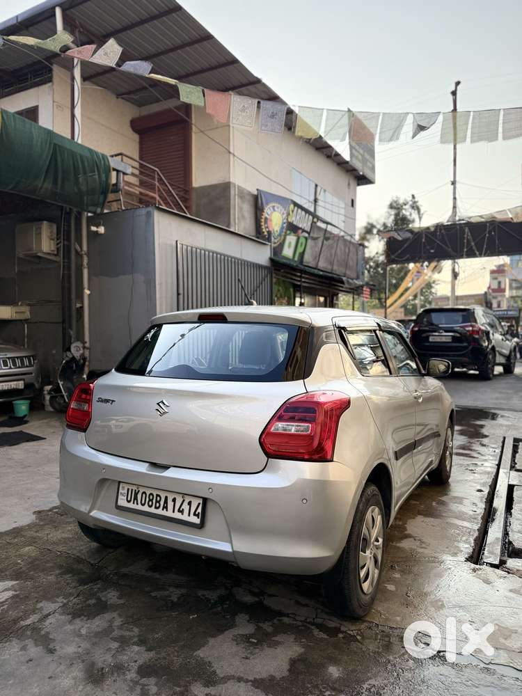 Maruti Suzuki Swift Vxi Optional, 2022, Petrol