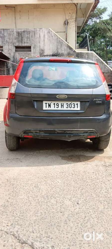 Ford Figo 2012 Diesel 75000 Km Driven
