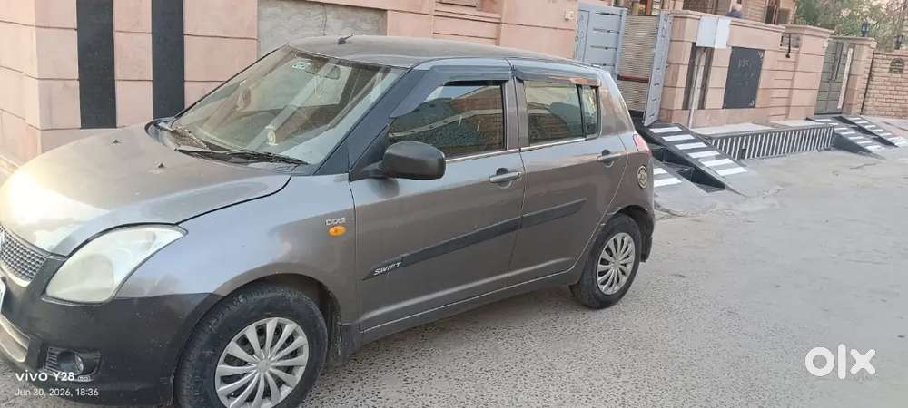Maruti Suzuki Swift 2011 Diesel 90000 Km Driven