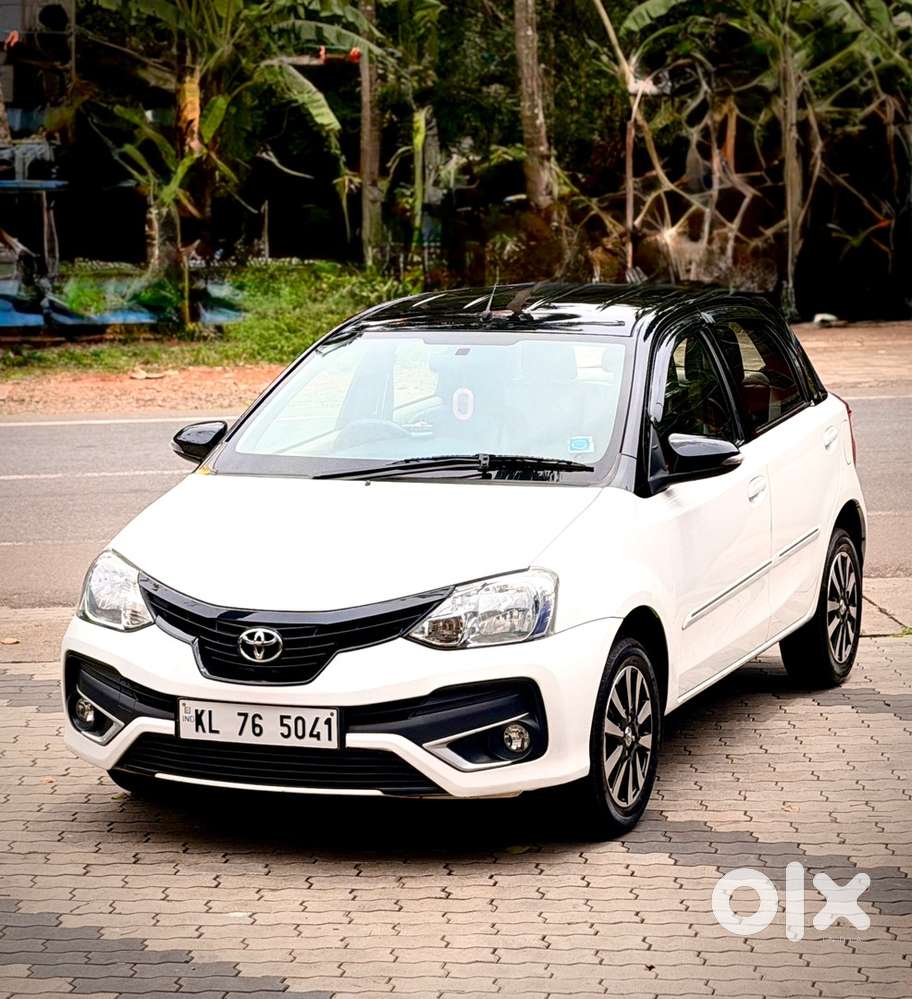 Toyota Etios Liva 2019 Petrol Family Used