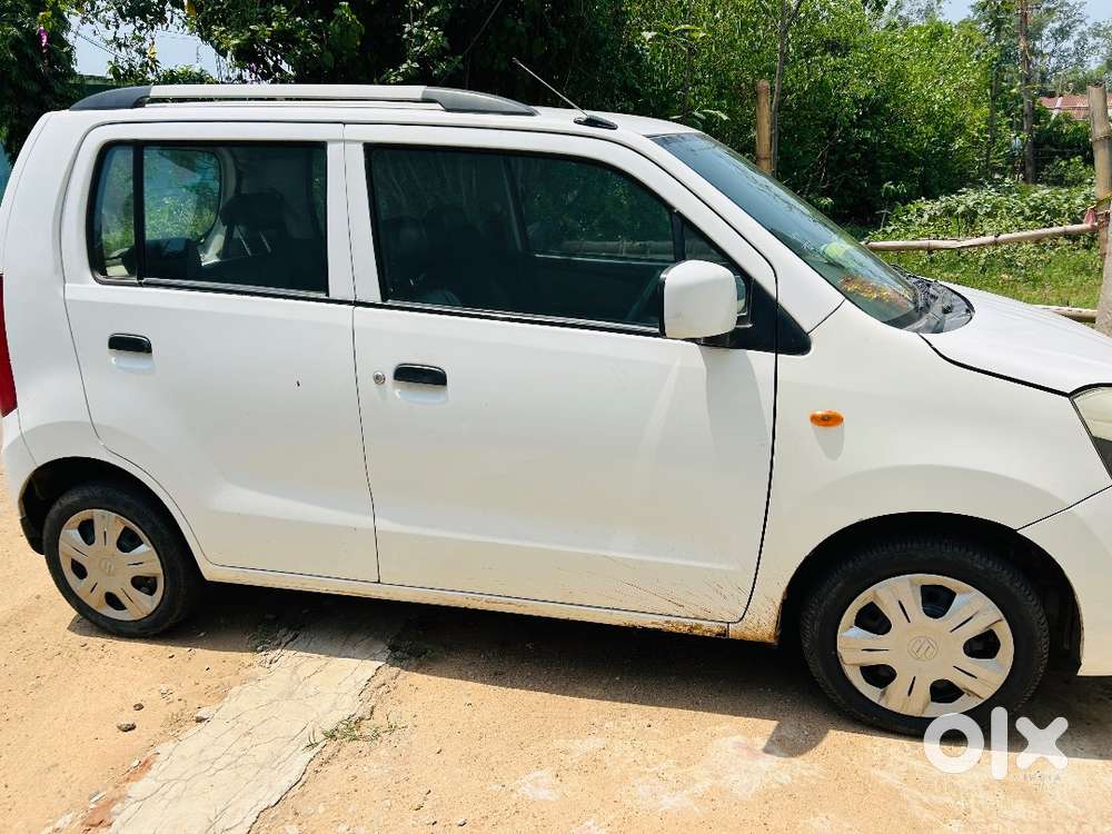 2013 Wagon R Vxi (abs + Airbag)