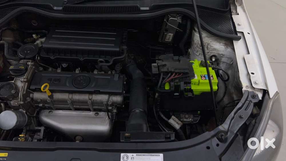 Skoda Rapid 1.6 Mpi Elegance Plus, 2015, Petrol