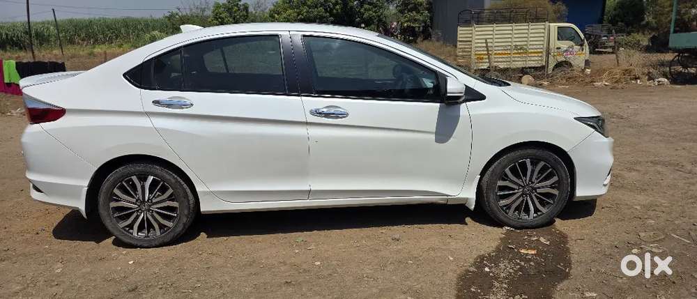 Honda City 
December  2017 
Diesel 
110000 Km Driven