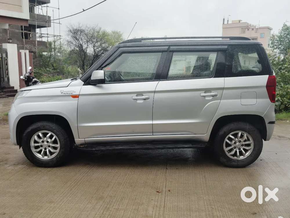 Mahindra Tuv T8 300 2016 Diesel