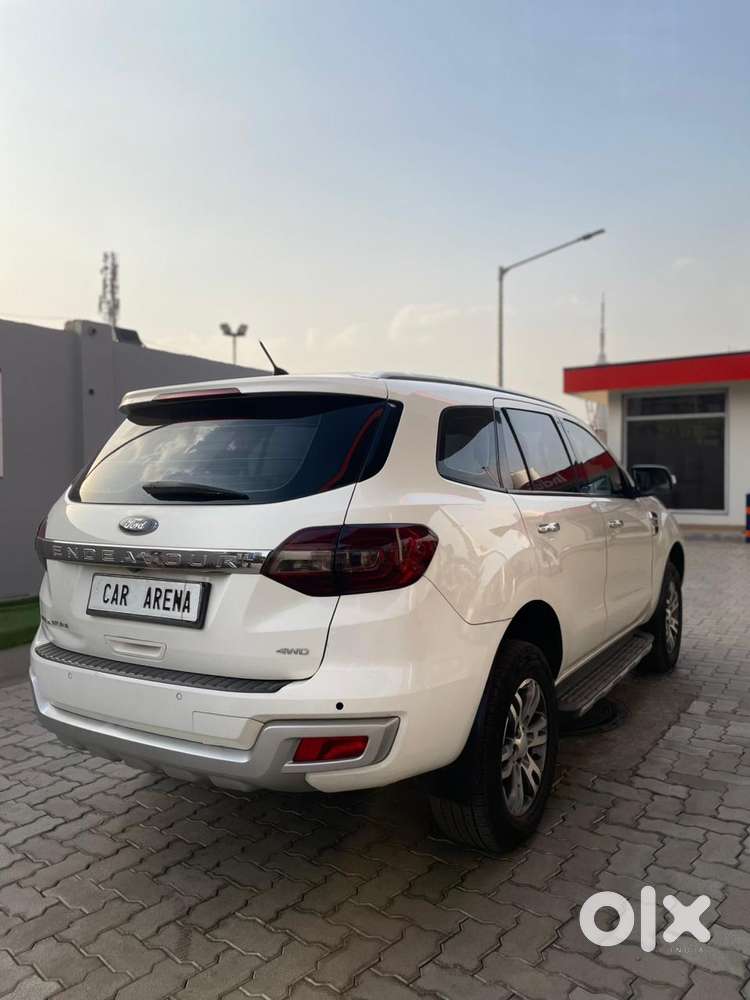 Ford Endeavour 3.2 Titanium At 4x4, 2017, Diesel