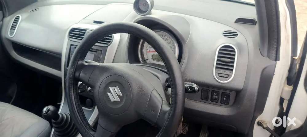 Maruti Suzuki Ritz Vxi 2014