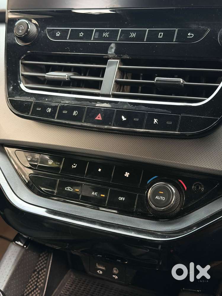 Tata Harrier Xz Plus Dark Edition, 2022, Diesel
