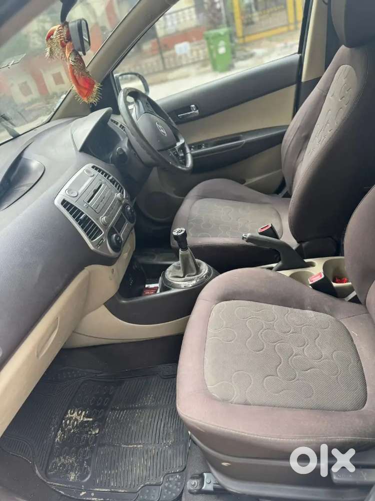 Hyundai I20 2010 Petrol 110000 Km Driven