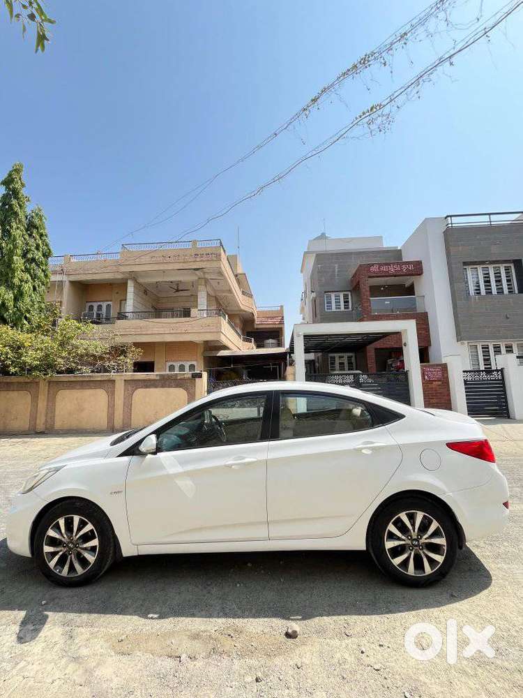 Hyundai Verna 1.6 Sx Crdi (o), 2014
