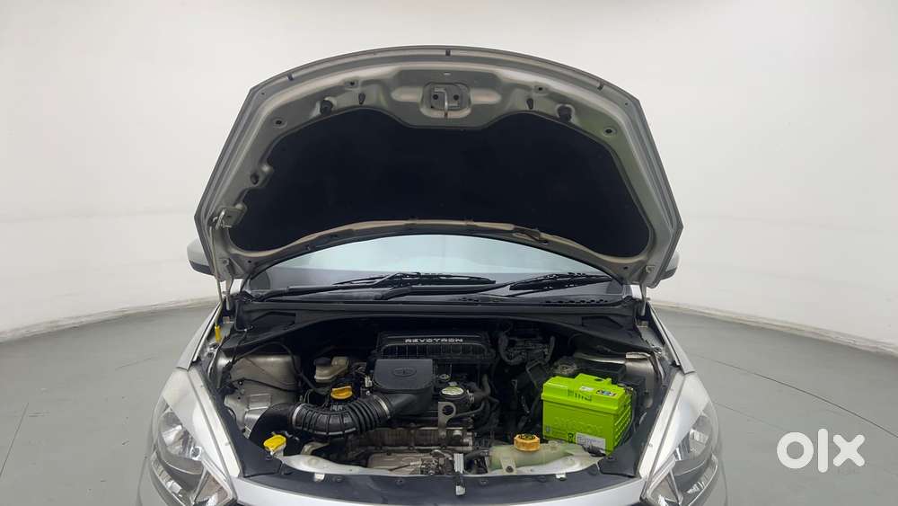 Tata Tiago 1.2 Revotron Xm, 2016, Petrol