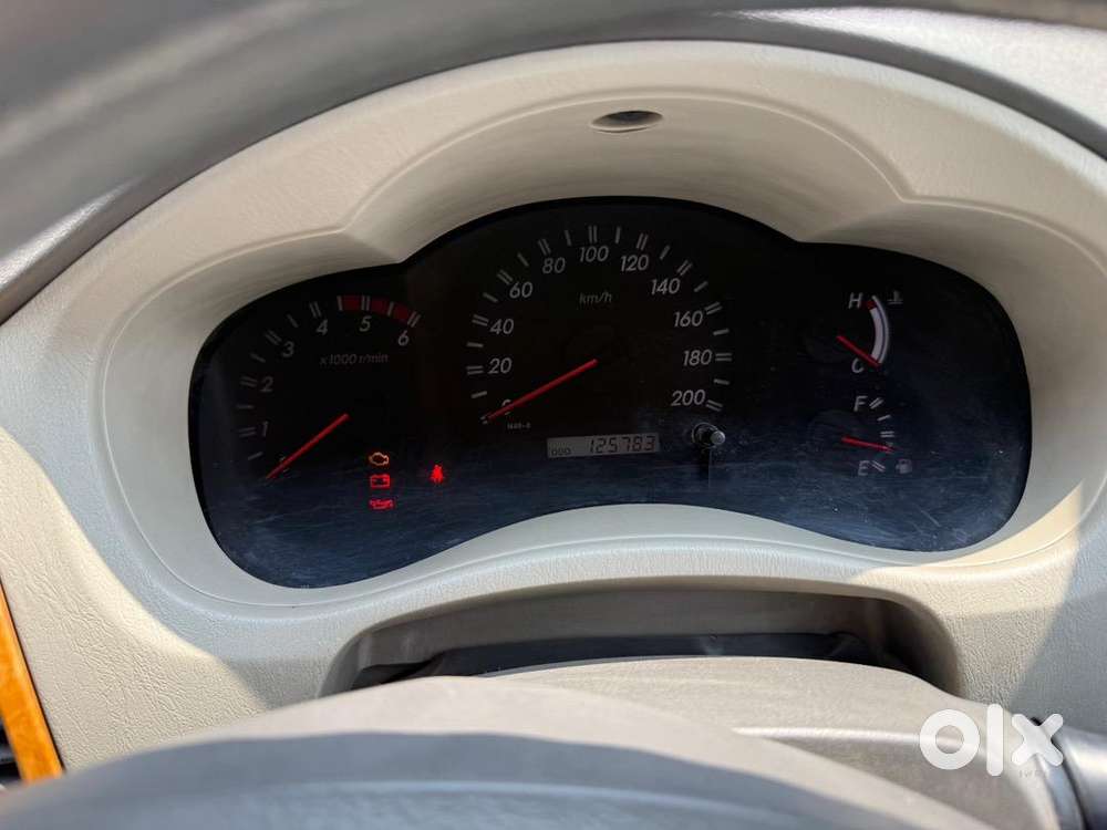 Toyota Innova 2011 Diesel 125783 Km Driven