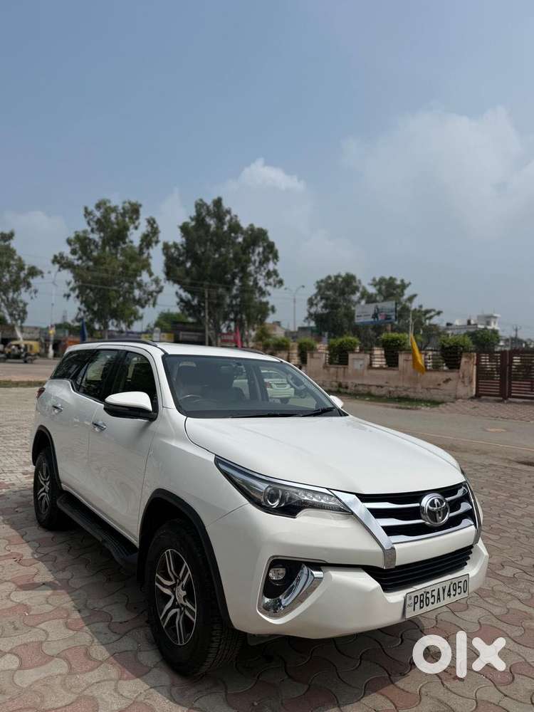 Toyota Fortuner 3.0 4x2 Automatic, 2020, Diesel