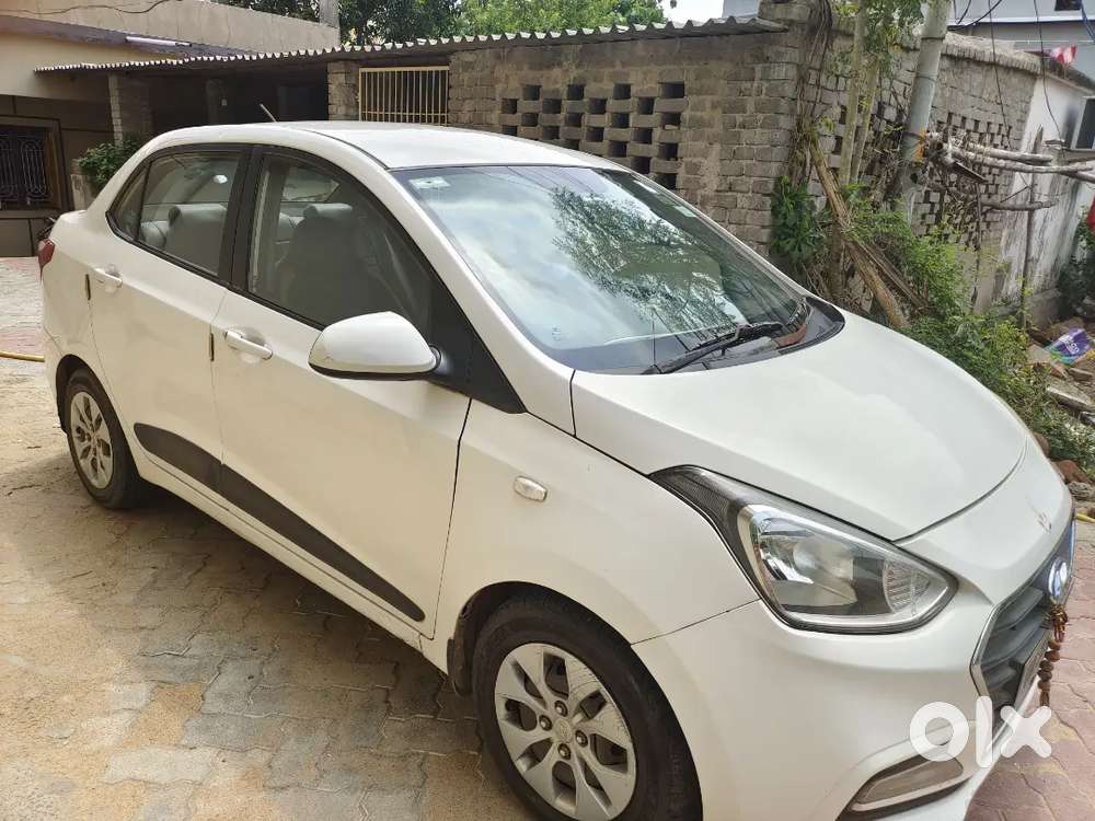 Hyundai Xcent 1.2 E Plus 2018
