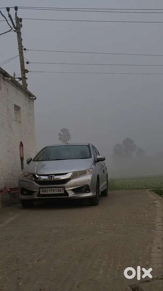 Honda City 2016 Petro +cngl 68000 Km Driven(25+mileage)