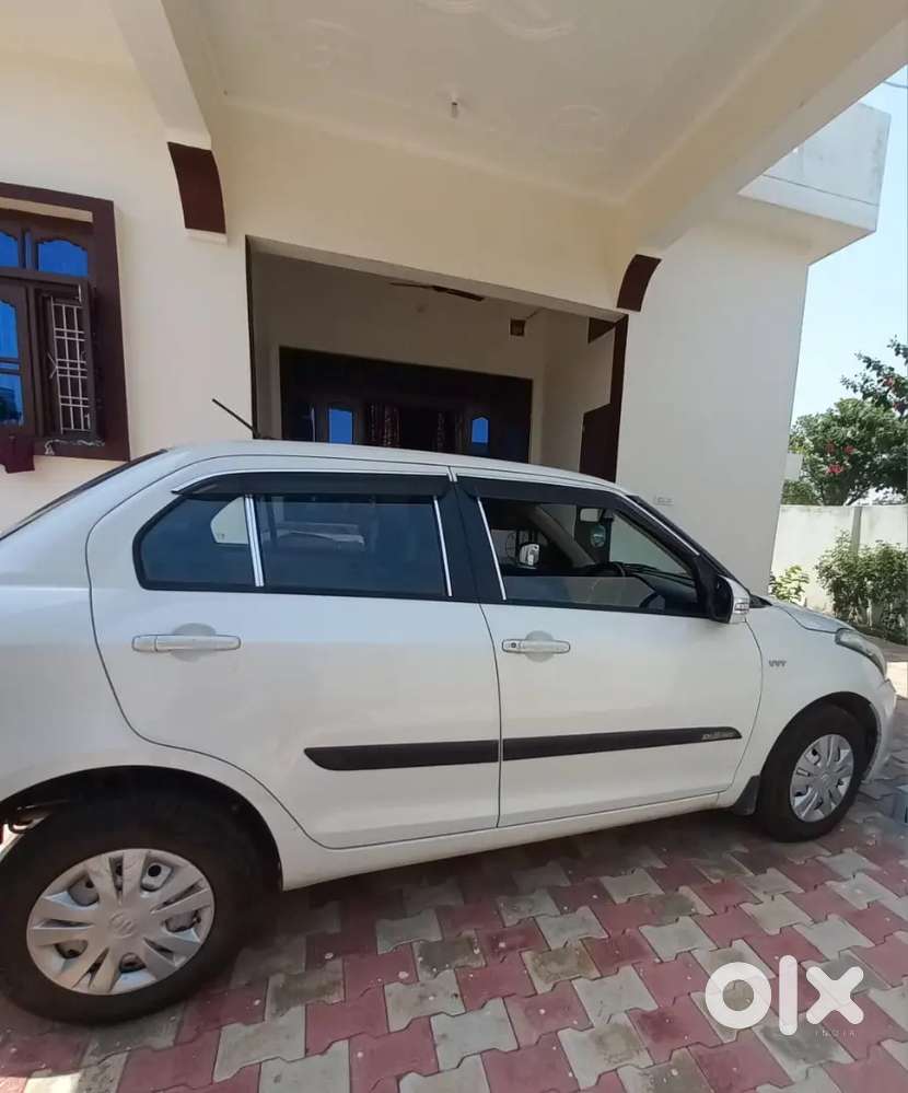 Maruti Suzuki Dzire 2015 Manual Petrol