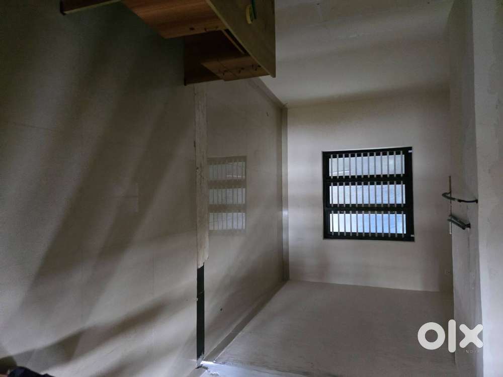Flat, apartments for rent suitable for office  also at edavanna