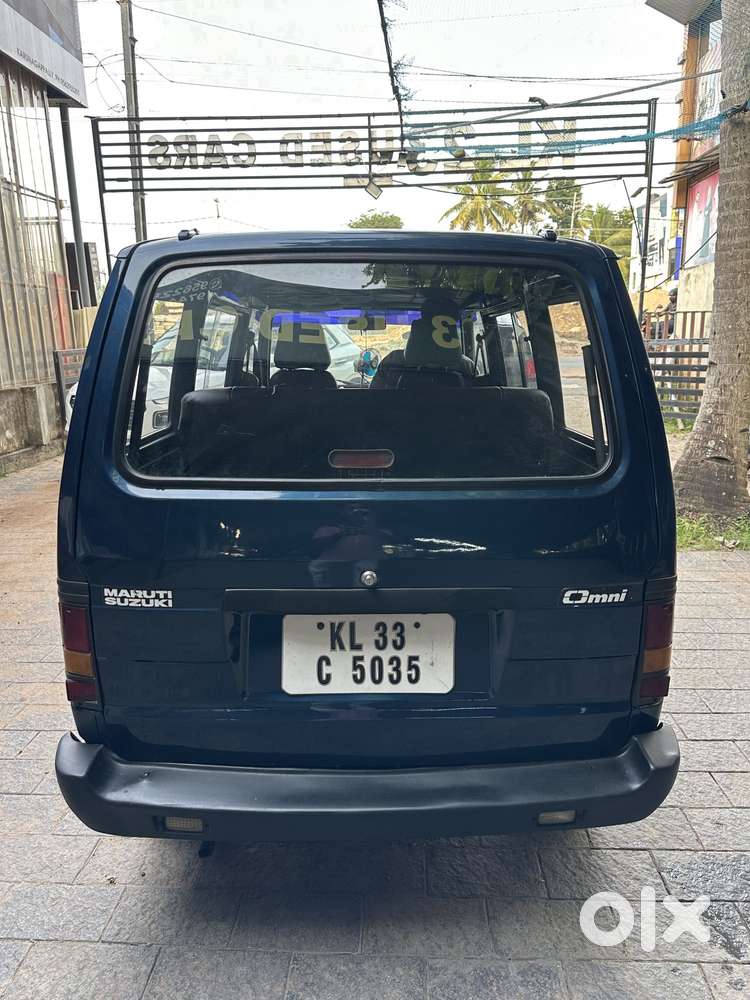 Maruti Suzuki Omni 5 Seater Std, 2011, Petrol