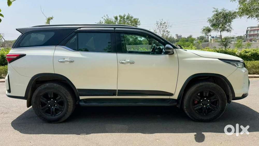 Toyota Fortuner Legender 2021 Diesel Well Maintained