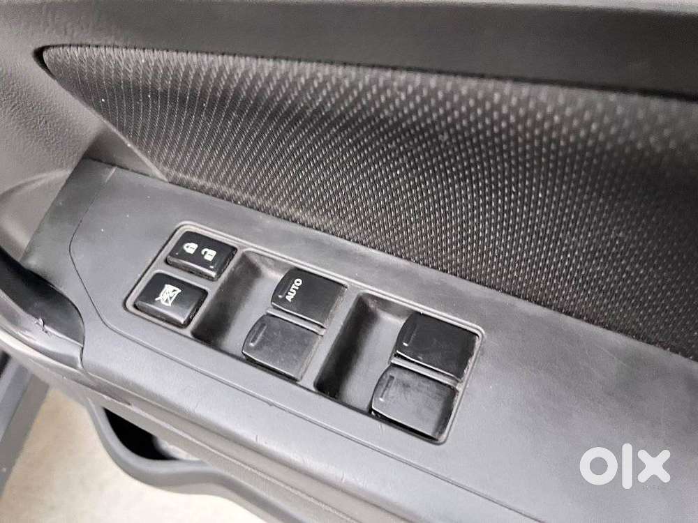 Maruti Suzuki Vitara Brezza Zdi, 2017, Diesel
