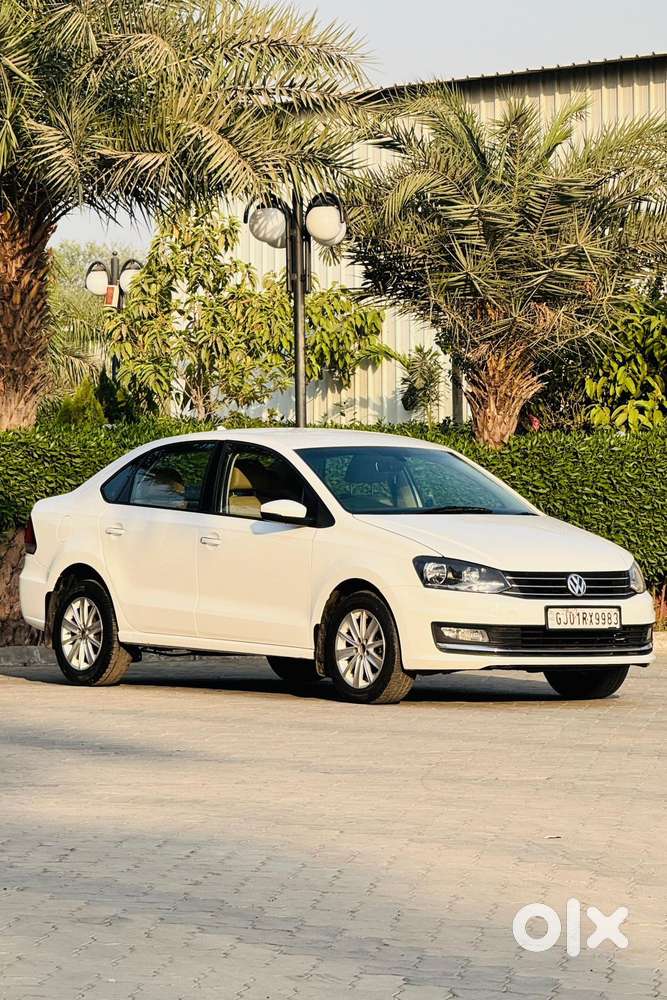 Volkswagen Vento 1.2 Tsi Highline Plus At, 2017, Petrol