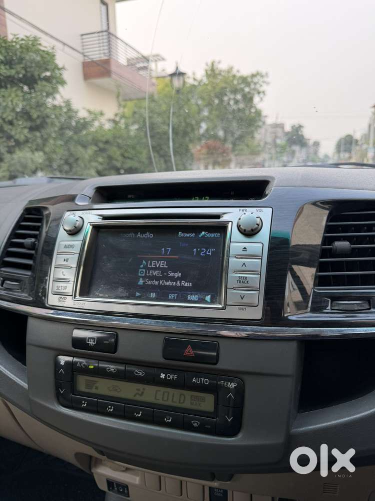 Toyota Fortuner 2011-2016 4x2 At, 2013, Diesel
