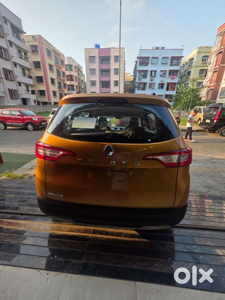 Renault Triber Rxz, 2026, Petrol