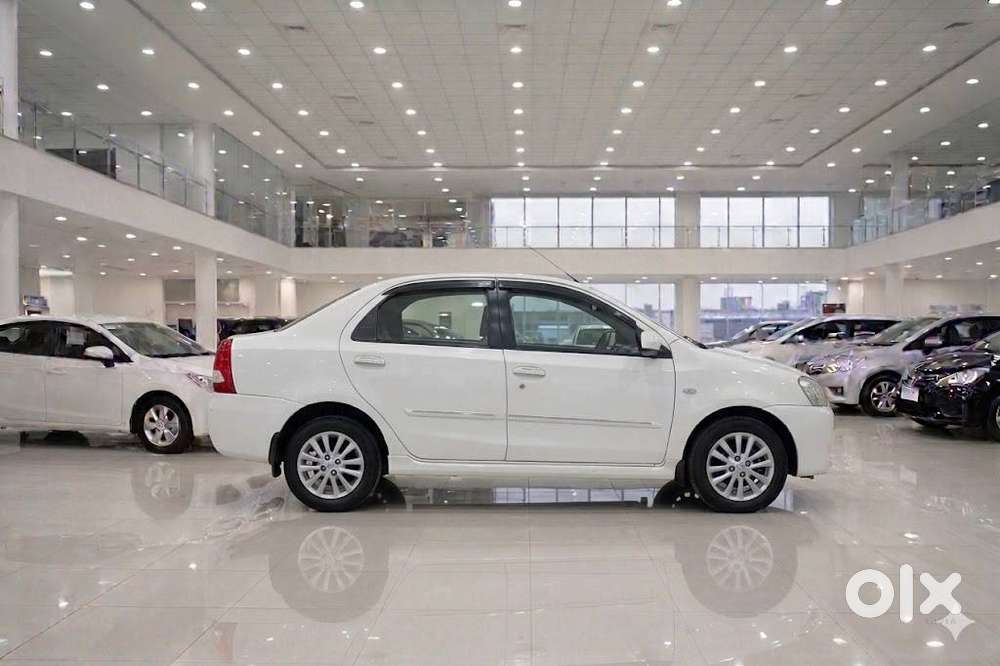 Toyota Etios Vx 2012