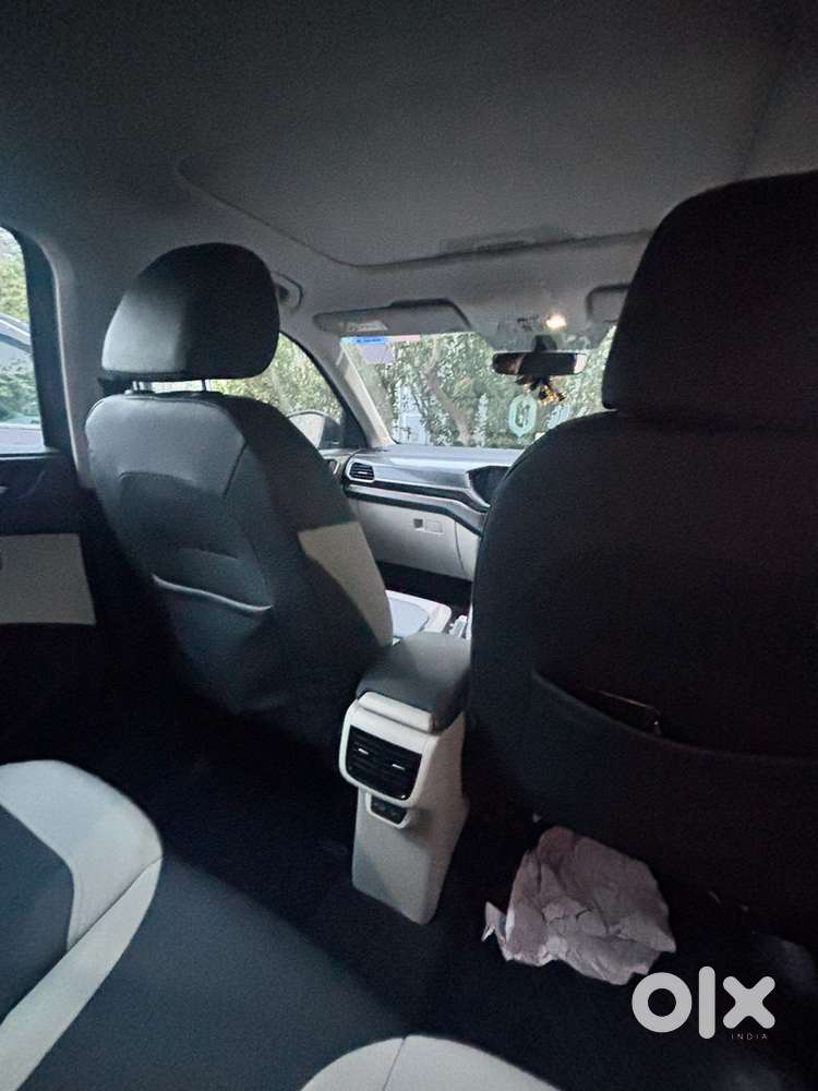 Volkswagen Taigun Petrol 2024