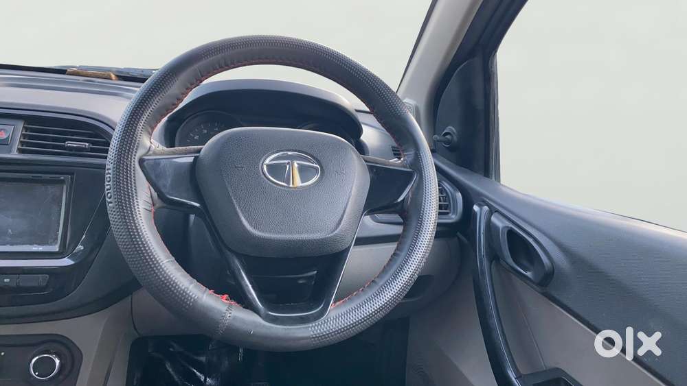 Tata Tiago 1.2 Revotron Xm, 2018, Petrol