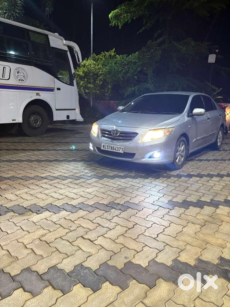 Toyota Corolla Altis 2009