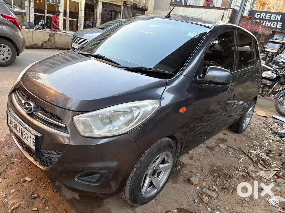 Hyundai Car Manual 2012