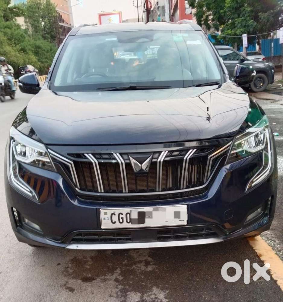 Mahindra Xuv700 2.0 Ax 7 Petrol At Str, 2023, Petrol