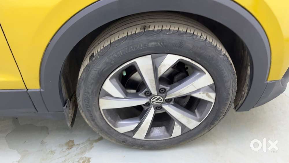 Volkswagen Taigun Topline 1.0 Tsi At (electric Seats), 2022, Petrol