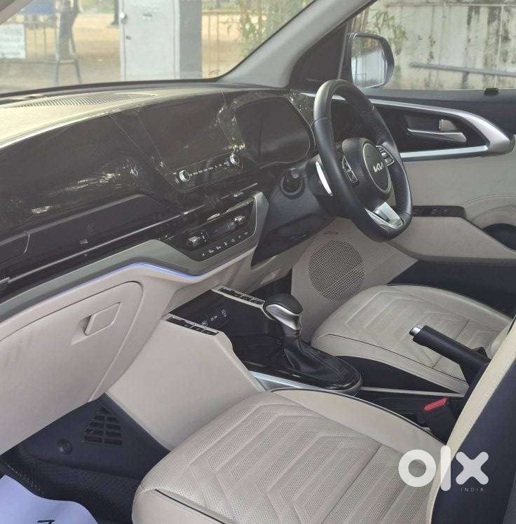 Kia Carens 1.5 Luxury Plus Diesel At 6 Str, 2022, Diesel