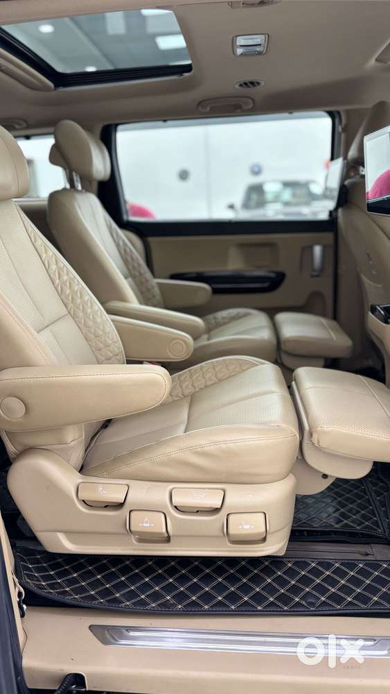 Kia Carnival Limousine Plus 7 Str, 2022, Diesel
