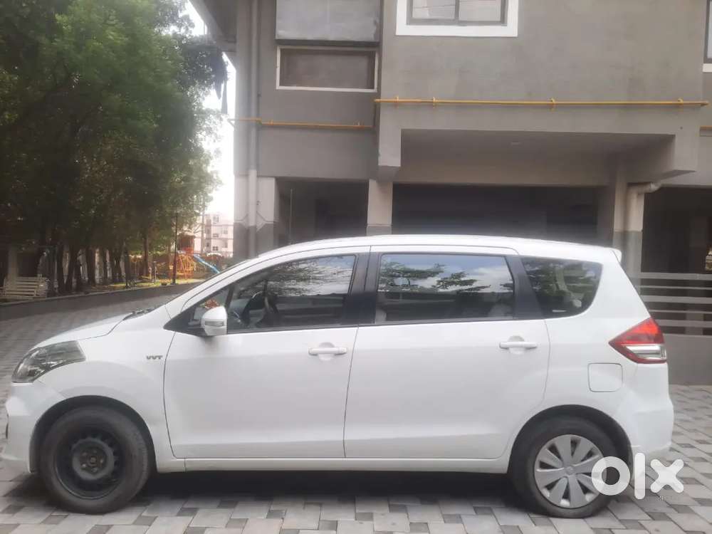 White Ertiga Petrol