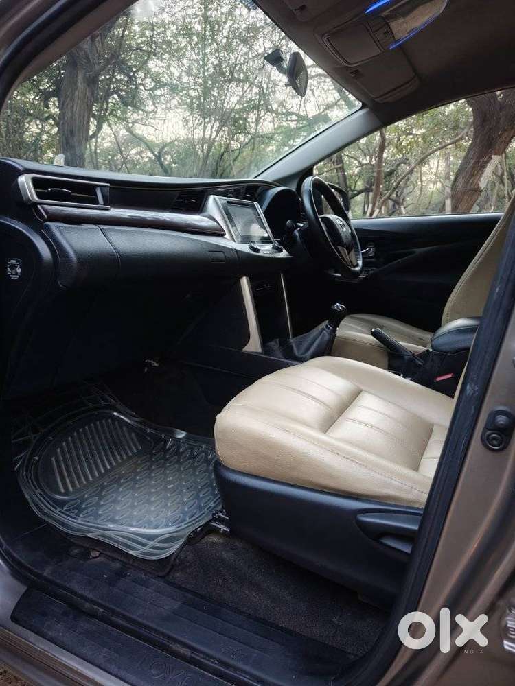 Toyota Innova Crysta